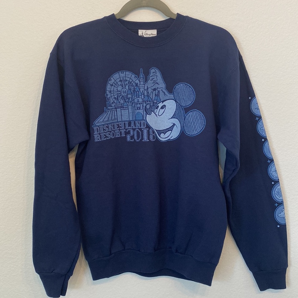 DISNEY Parks Mickey Mouse Disneyland resort 2018 Navy blue sweatshirt SIZE S